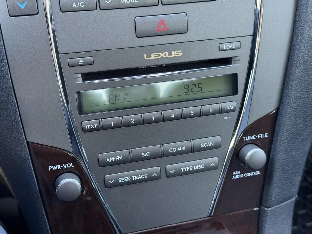 Lexus ES снимка Lexus ES