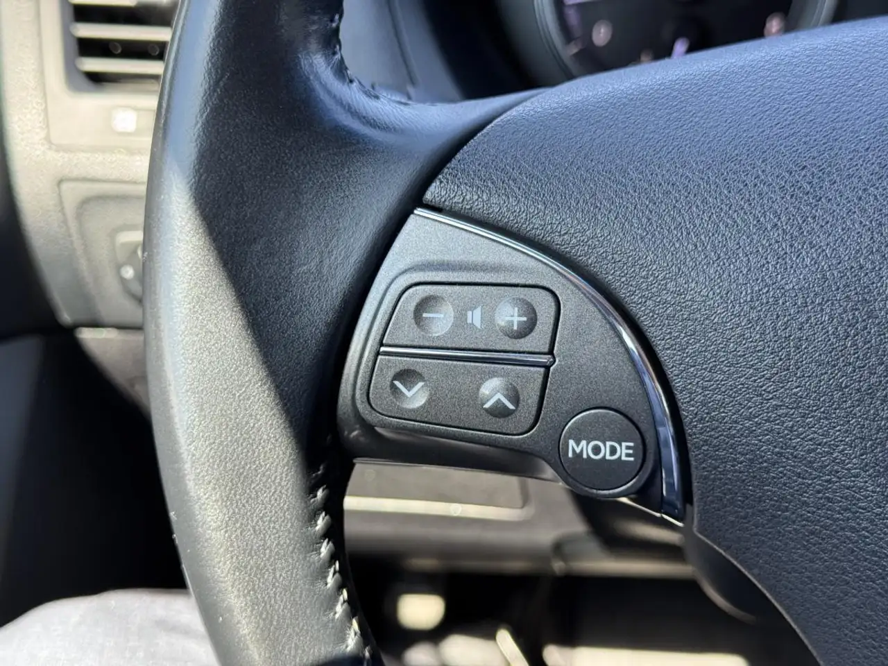 Lexus ES снимка Lexus ES