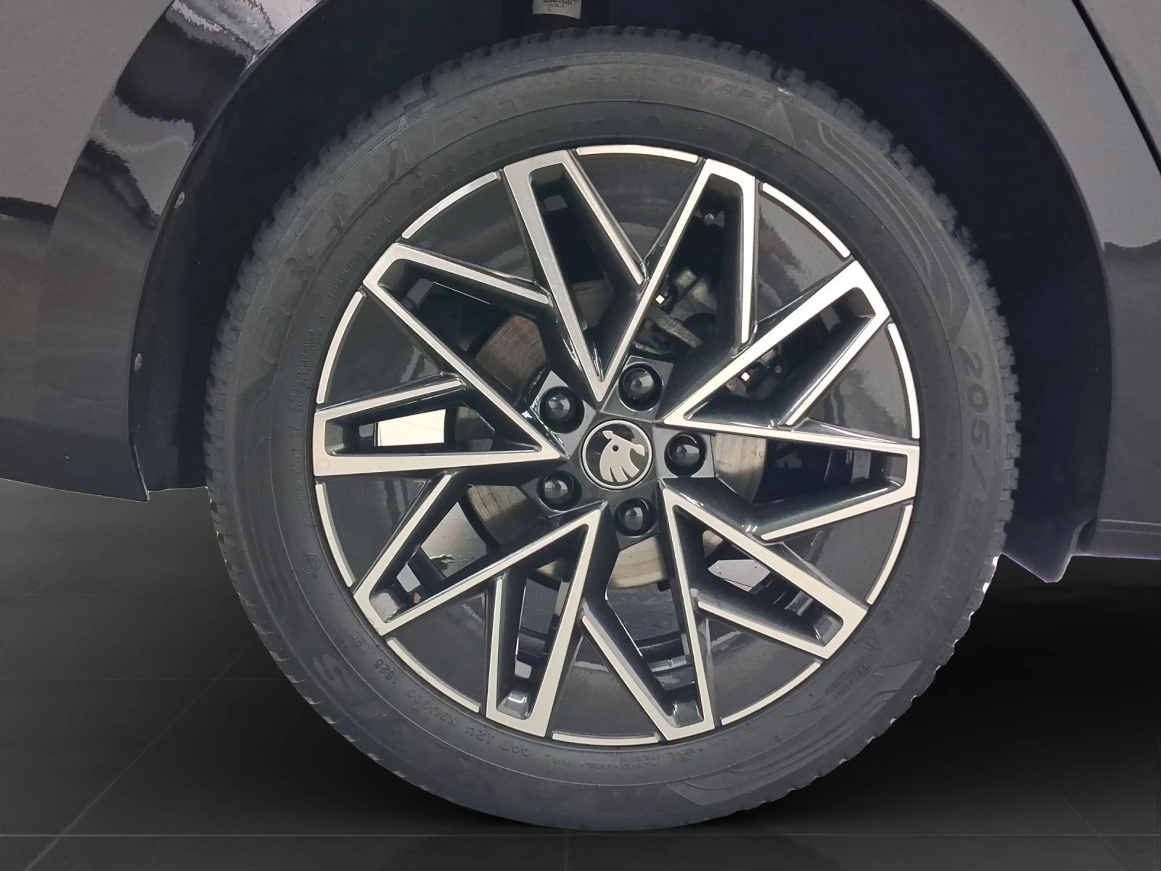 Skoda Octavia Combi 2.0 TDI DSG TOUR NAVI AREA-VIEW AC — photo 7