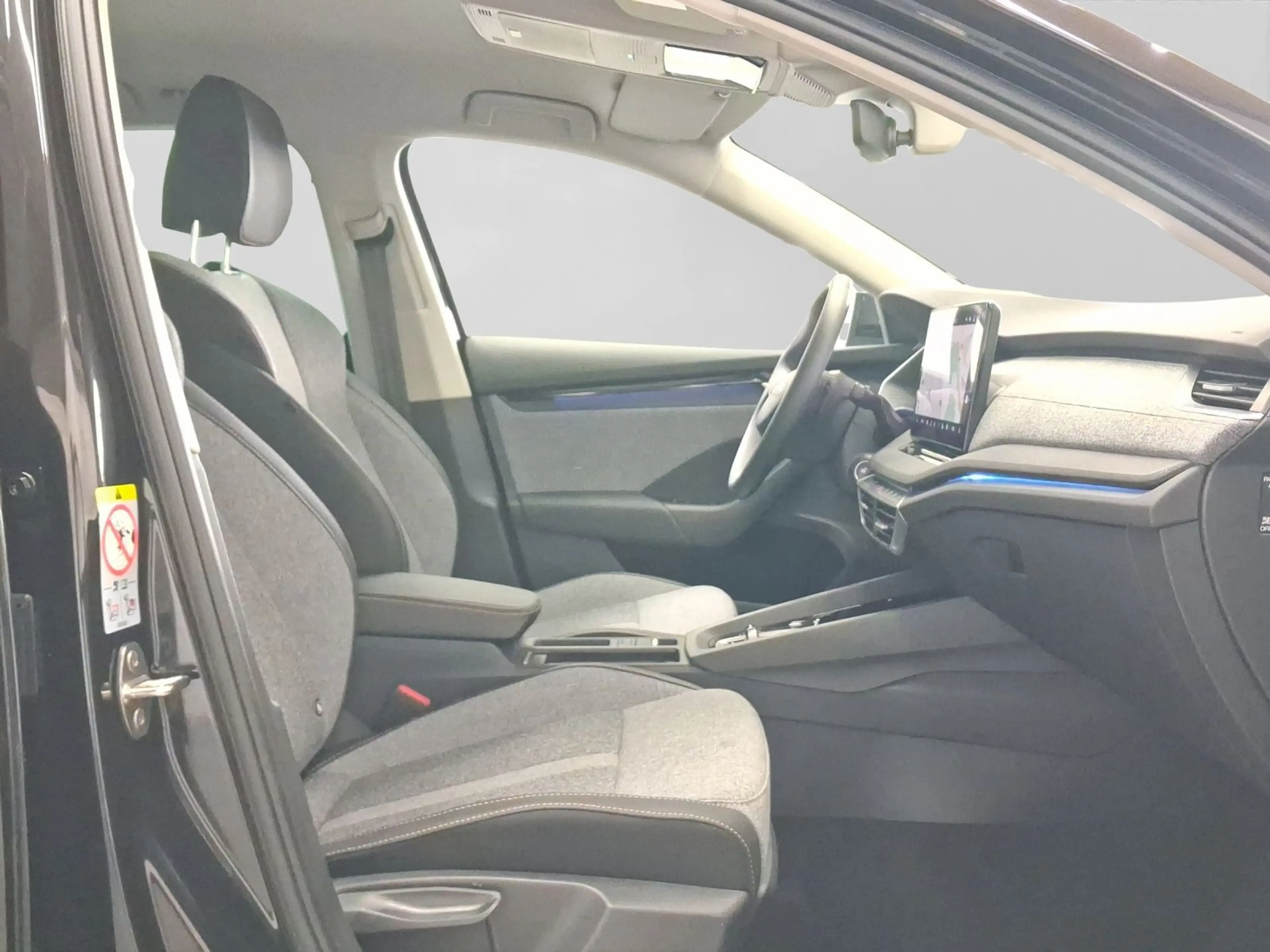 Skoda Octavia Combi 2.0 TDI DSG TOUR NAVI AREA-VIEW AC — photo 4