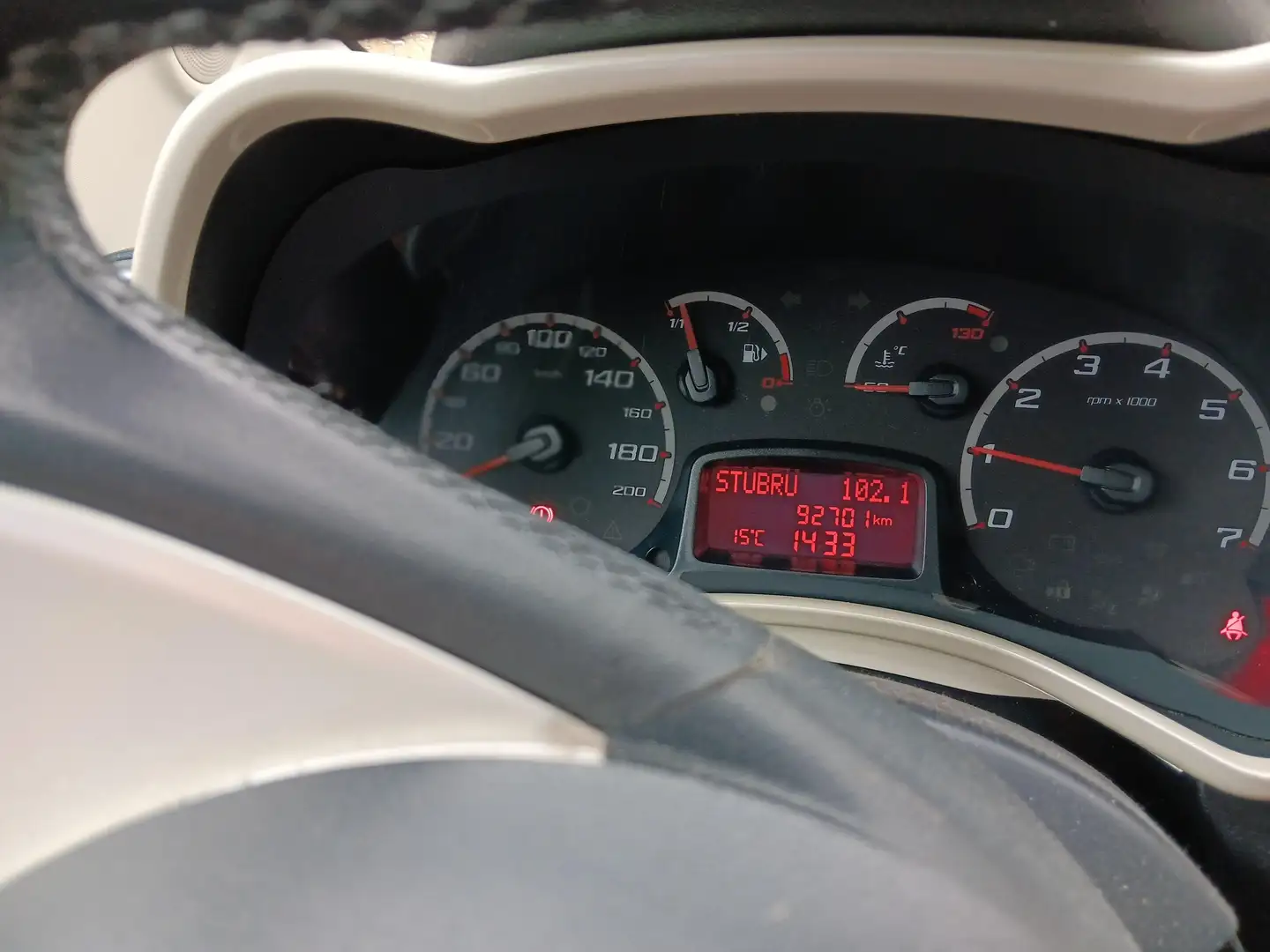Ford Ka/Ka+ Ka 1.2 Titanium Argent - 2
