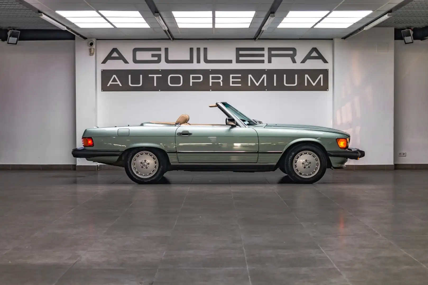 Mercedes-Benz SL 500 Aut. Verde - 2