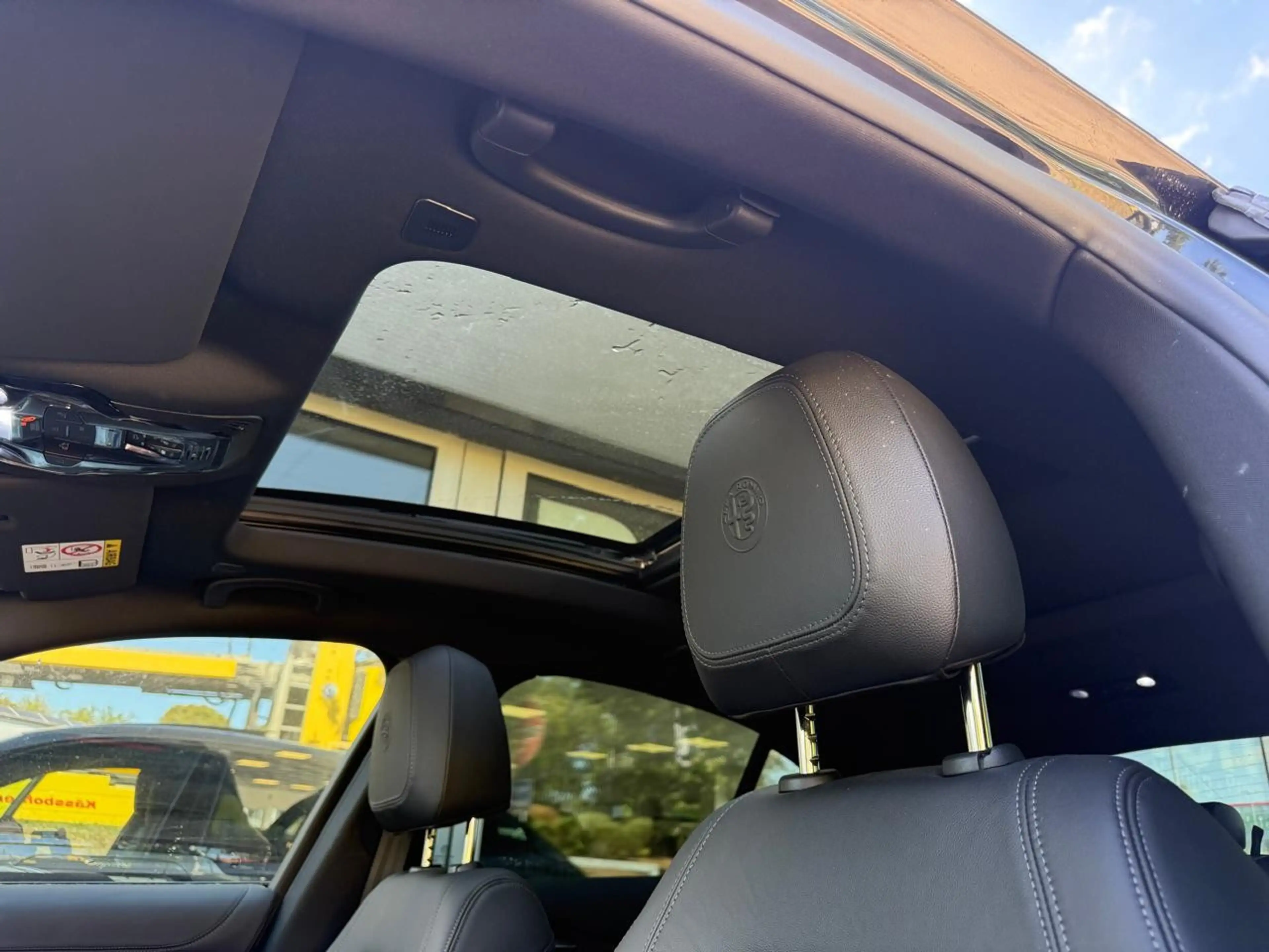 Alfa Romeo Stelvio Quadrifoglio Q4 — photo 26