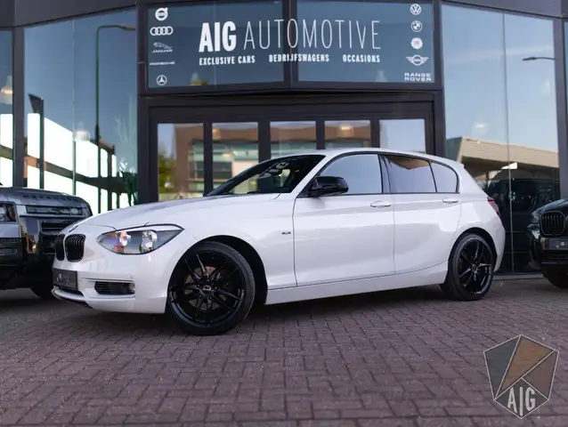 BMW 118 1-serie 118i | Urban | Stoelverw. | Bluetooth | PD