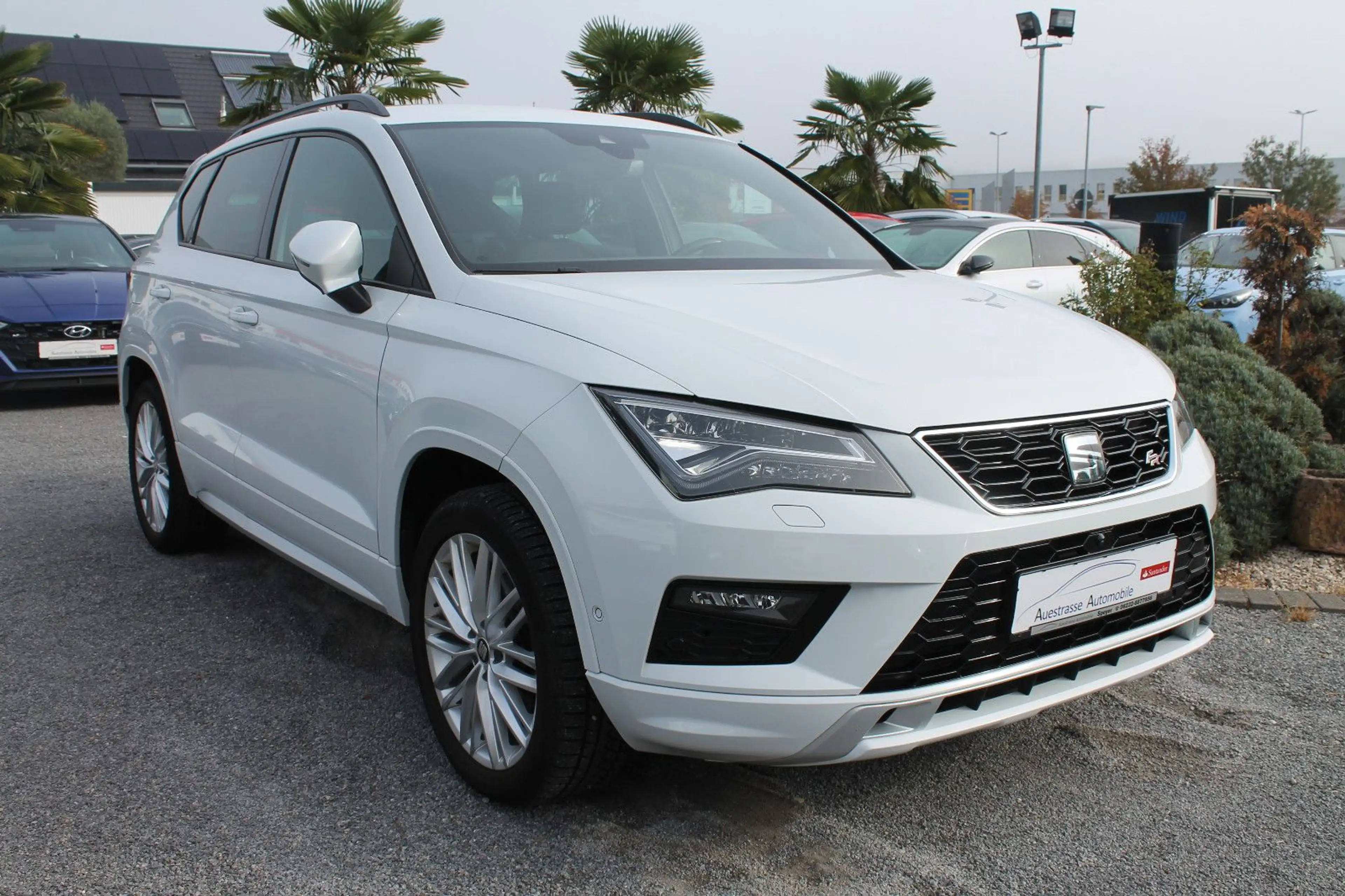 SEAT Ateca FR 4Drive DSG, AHK, LED, Navi, 360°Kamera