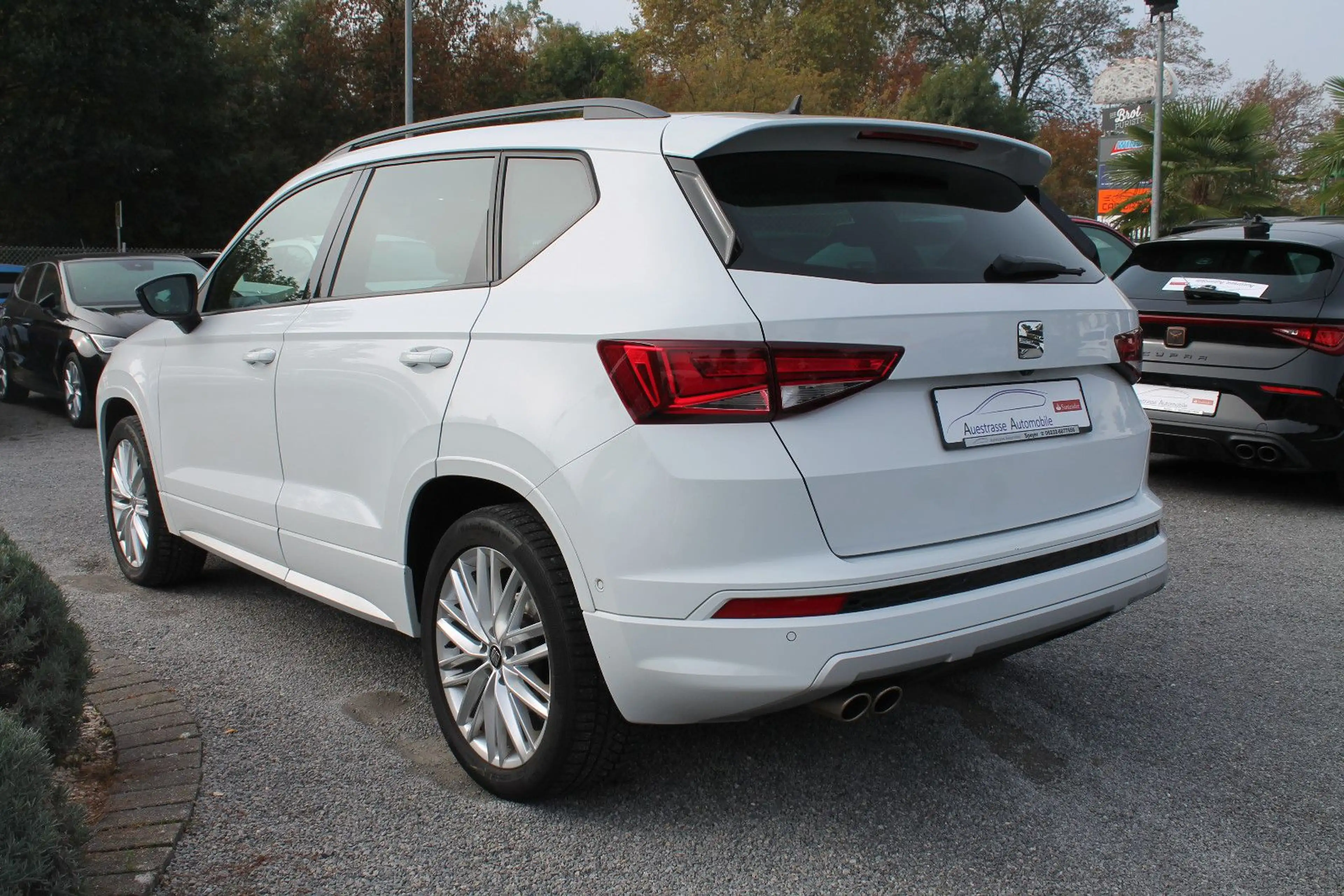 SEAT Ateca FR 4Drive DSG, AHK, LED, Navi, 360°Kamera — photo 4