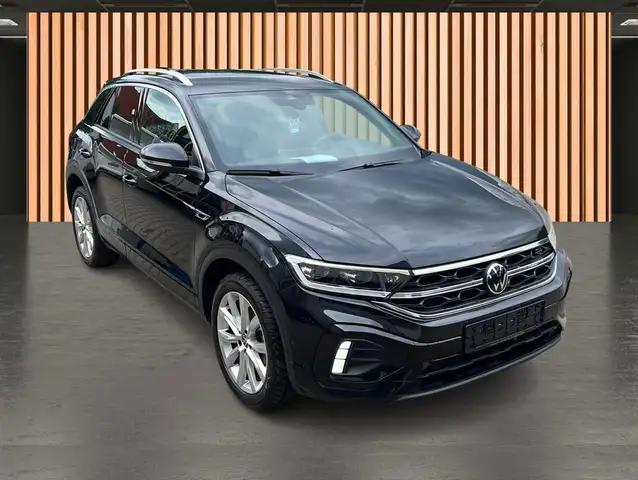 Volkswagen T-Roc view 22