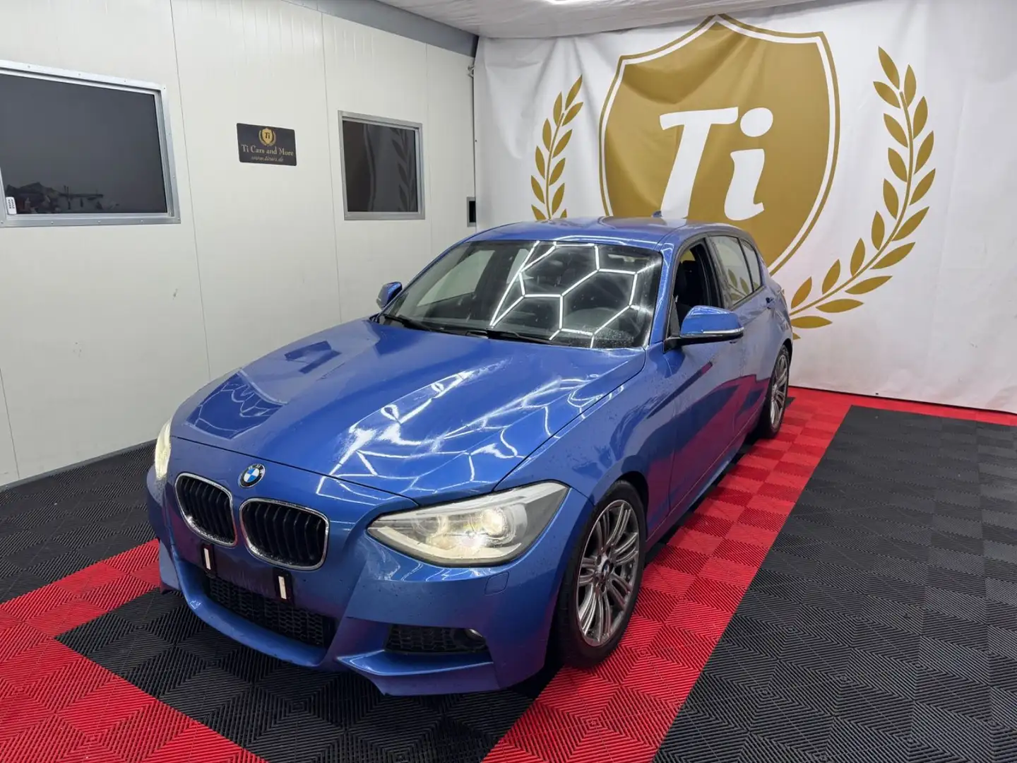 BMW 120 *Baureihe*Lim.*5-trg.*120d*M-PAKET*NAVI* Blau - 1