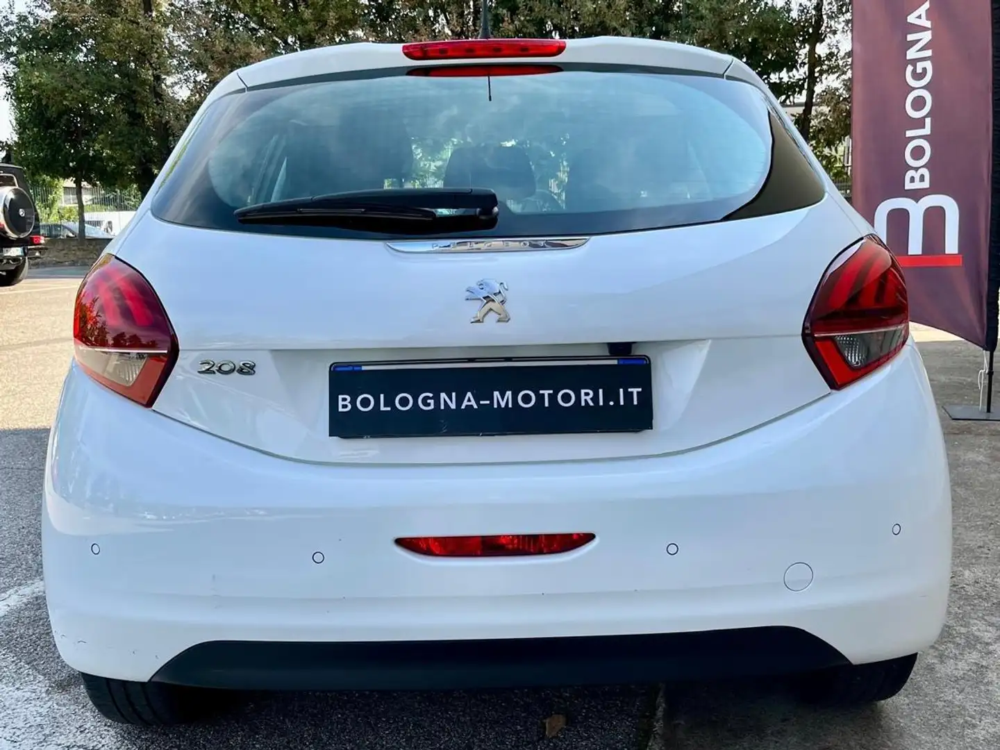 Peugeot 208 TAGLIANDI CERTIFICATI PEUGEOT - ULTIMO MAGGIO 2025 Weiß - 2
