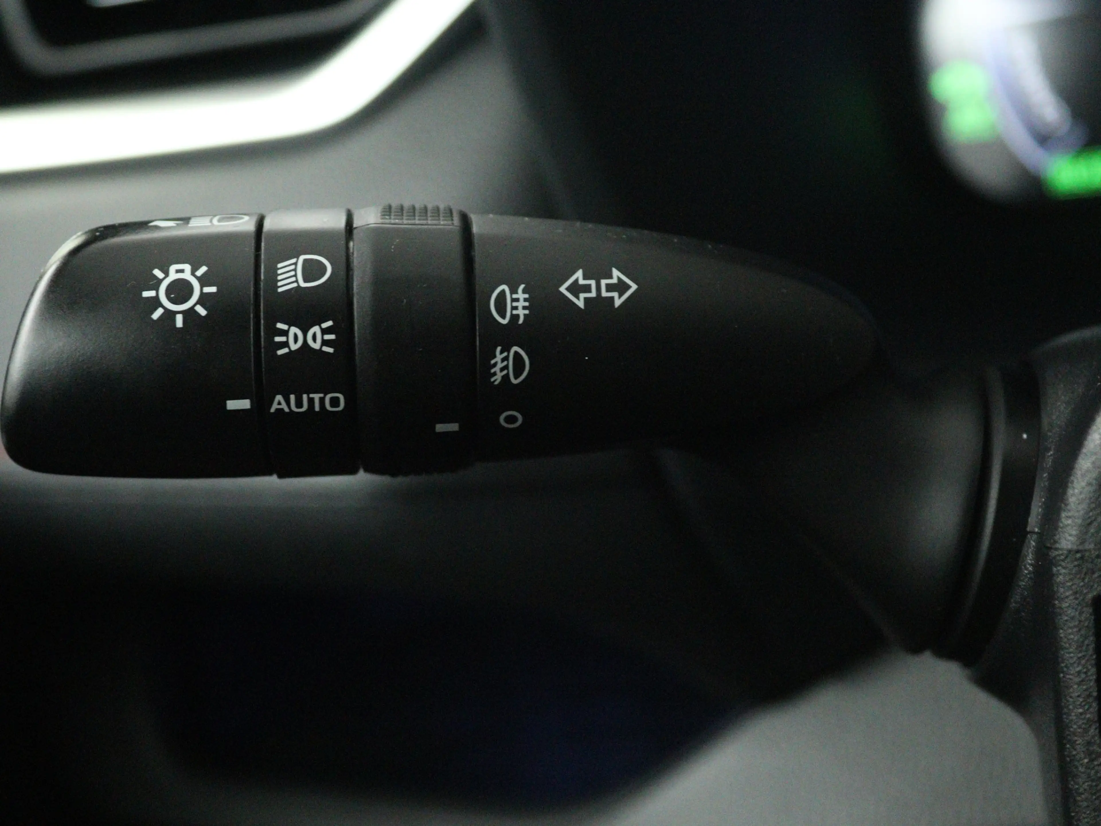 Toyota RAV 4 2.5 Plug-in Hybrid AWD Bi-Tone Plus | Navigatie | — photo 12