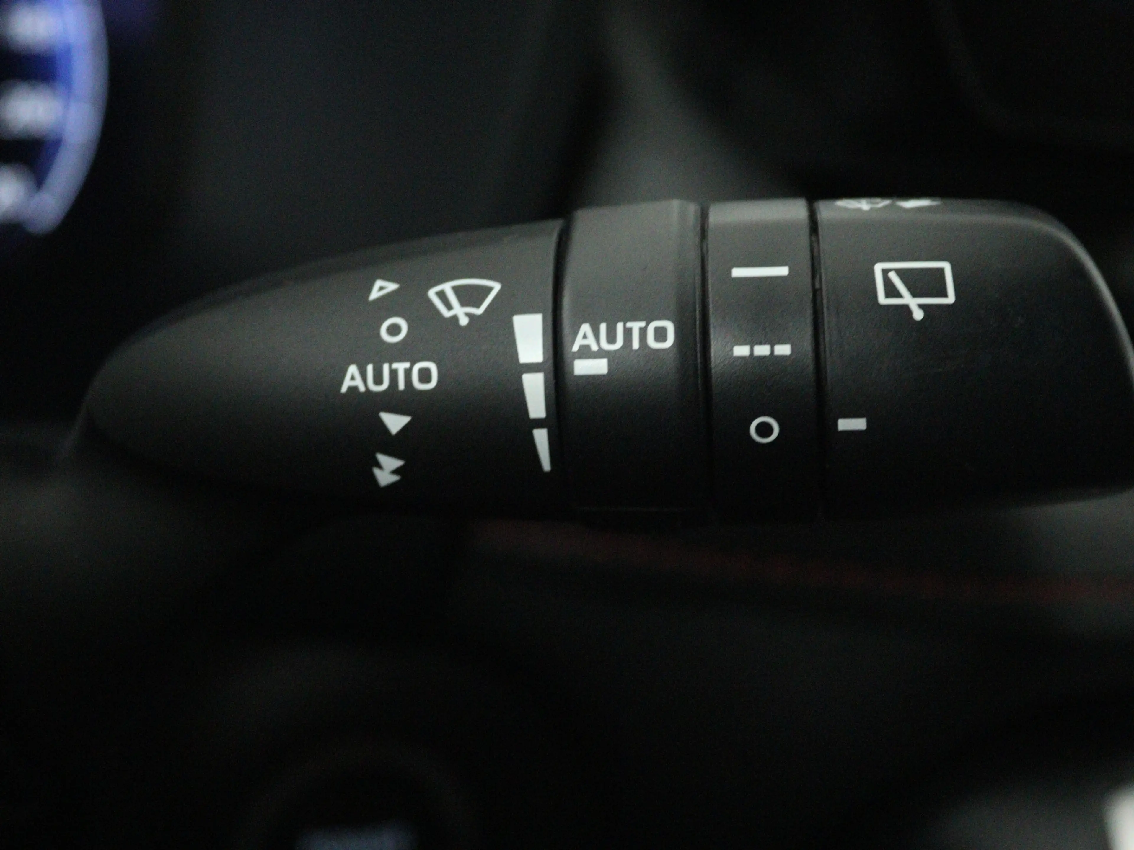 Toyota RAV 4 2.5 Plug-in Hybrid AWD Bi-Tone Plus | Navigatie | — photo 13