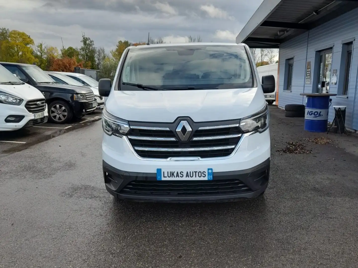 Renault Trafic FOURGON L2H1 DCI 130 GRAND CONFORT PRIX 14500 HT Blanco - 2
