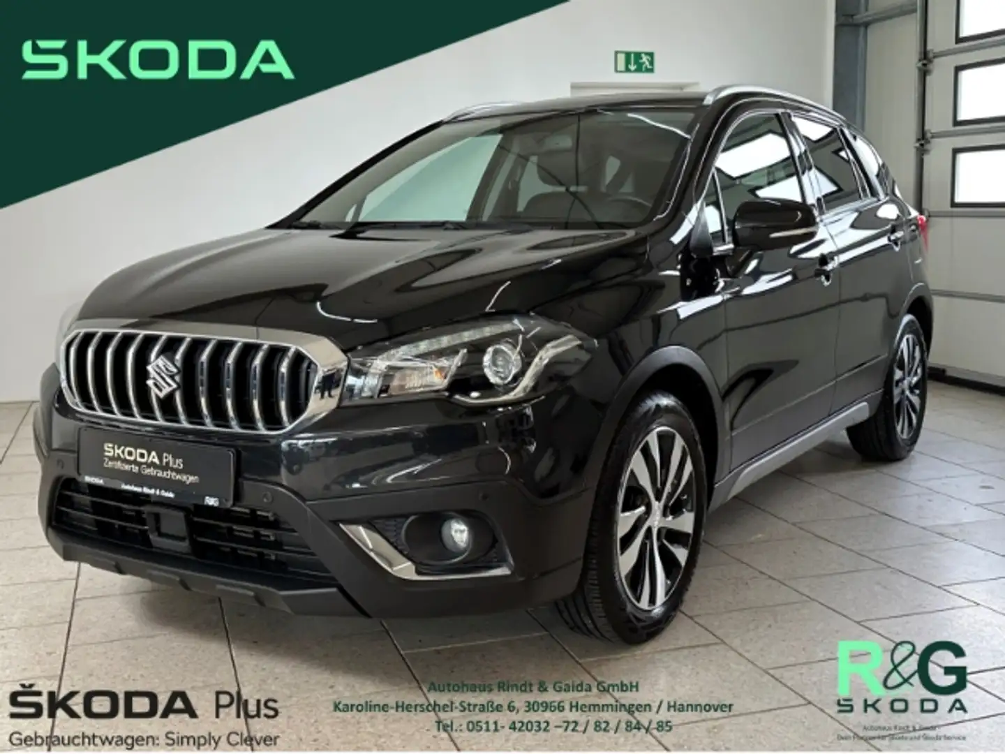 Suzuki SX4 S-Cross Comfort 4x4 1.4 Boosterjet Aut Leder AHK Klimaauto Schwarz - 1