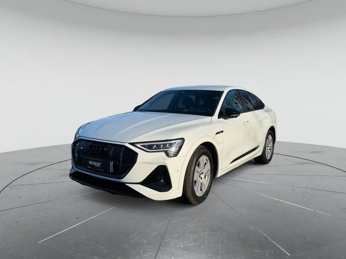Audi e-tron 55 qu. S line Black Edit. Matri Weiß - 2