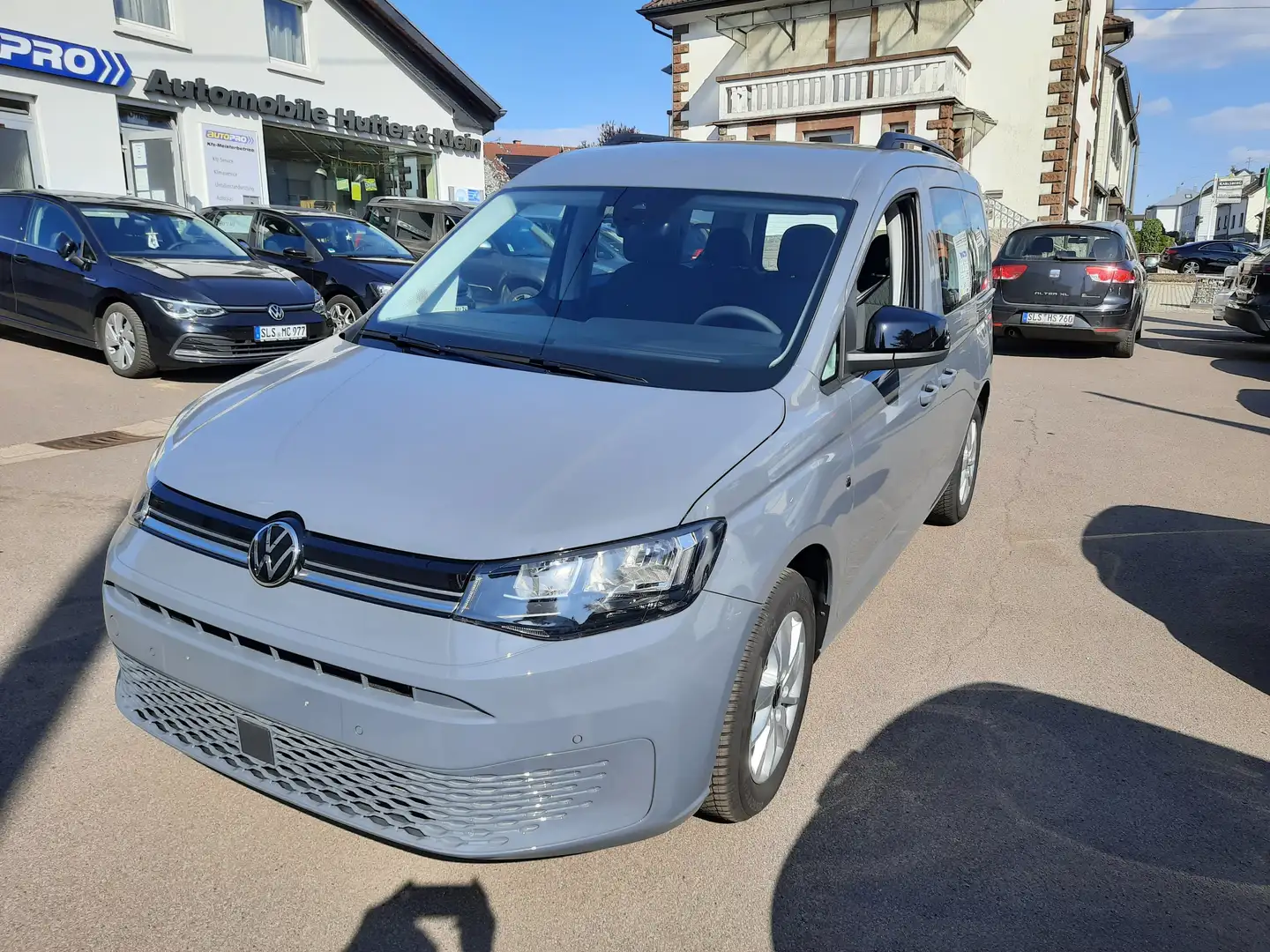 Volkswagen Caddy Life Grau - 2