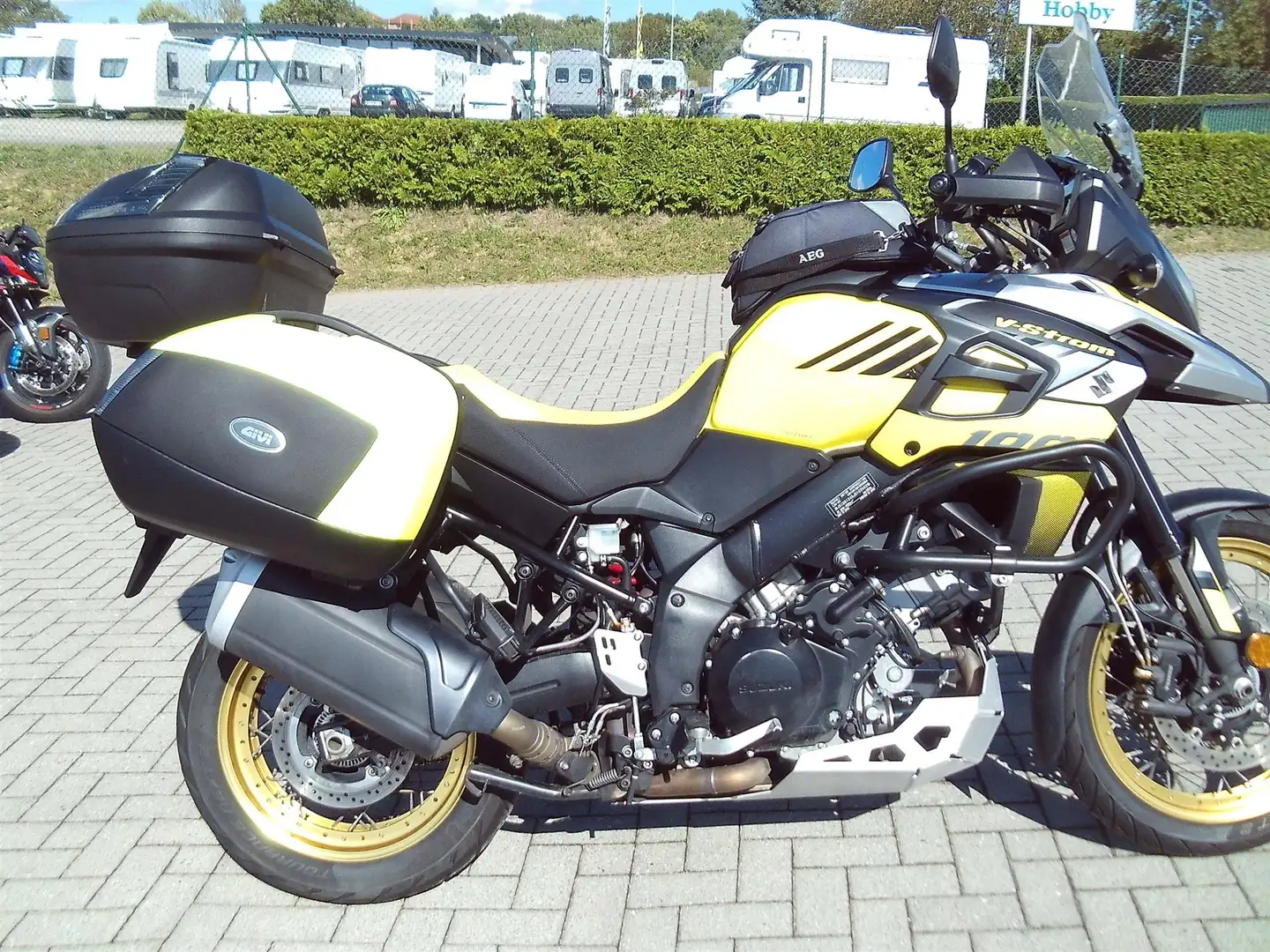 Suzuki V-Strom 1000 ABS Geel - 1