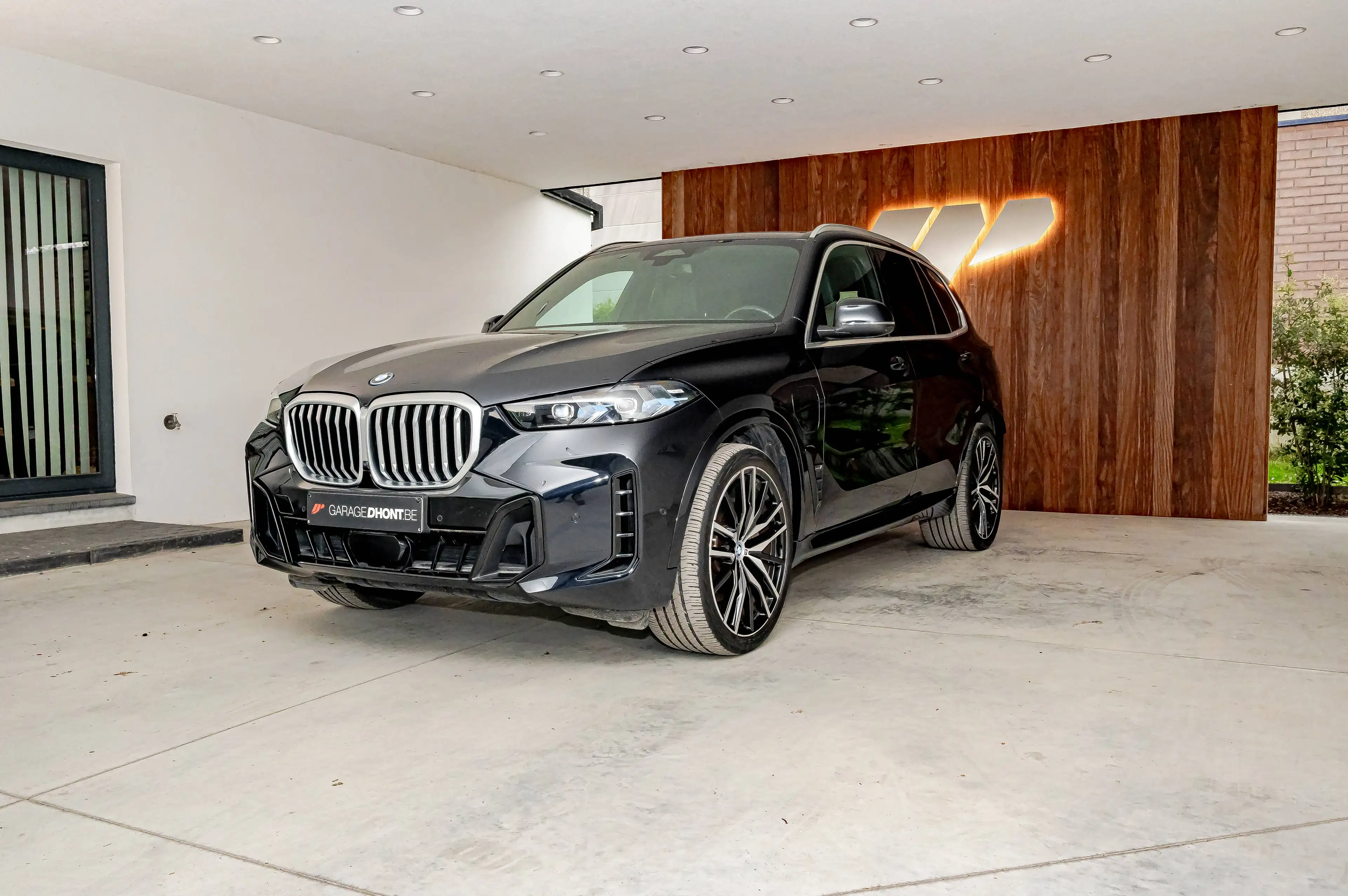 BMW X5 xDrive 50e — photo 7
