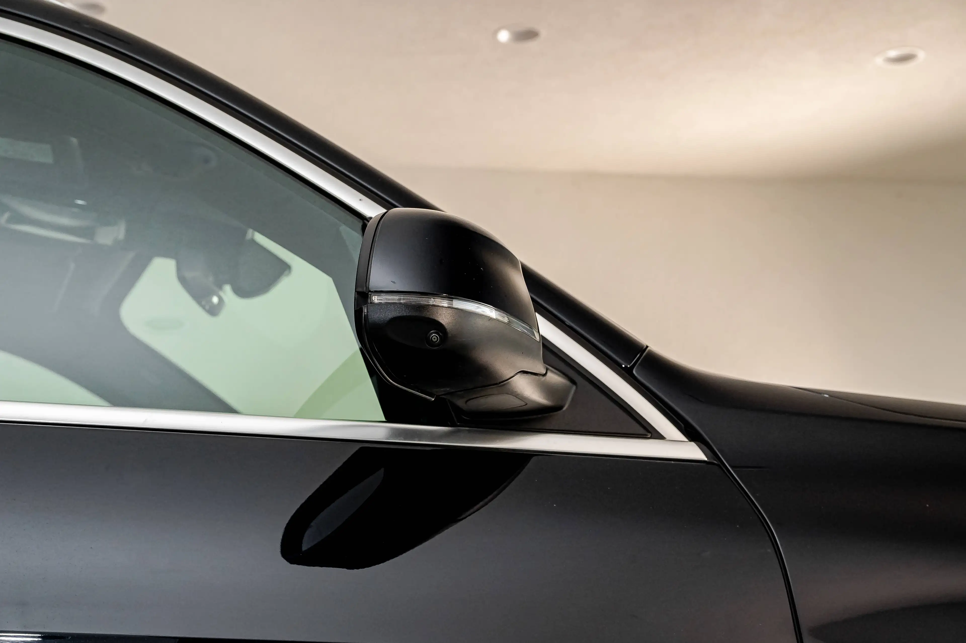 BMW X5 xDrive 50e — photo 11