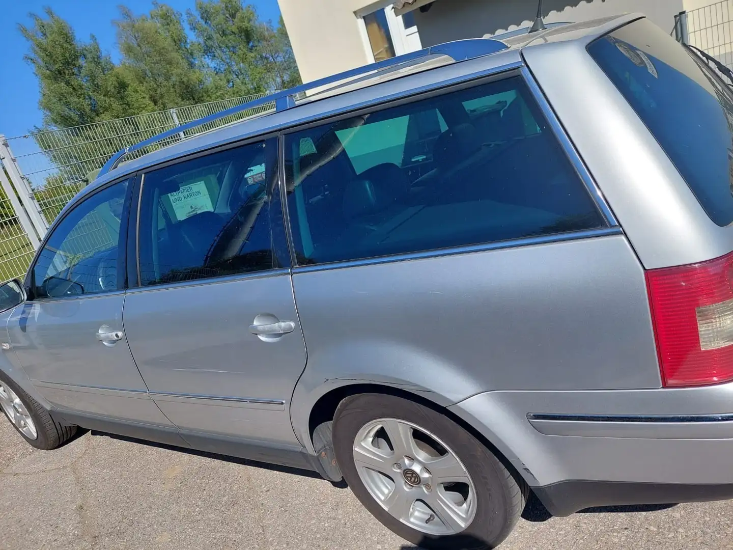 Volkswagen Passat 1,9 TDI PD Highline Cool - 1