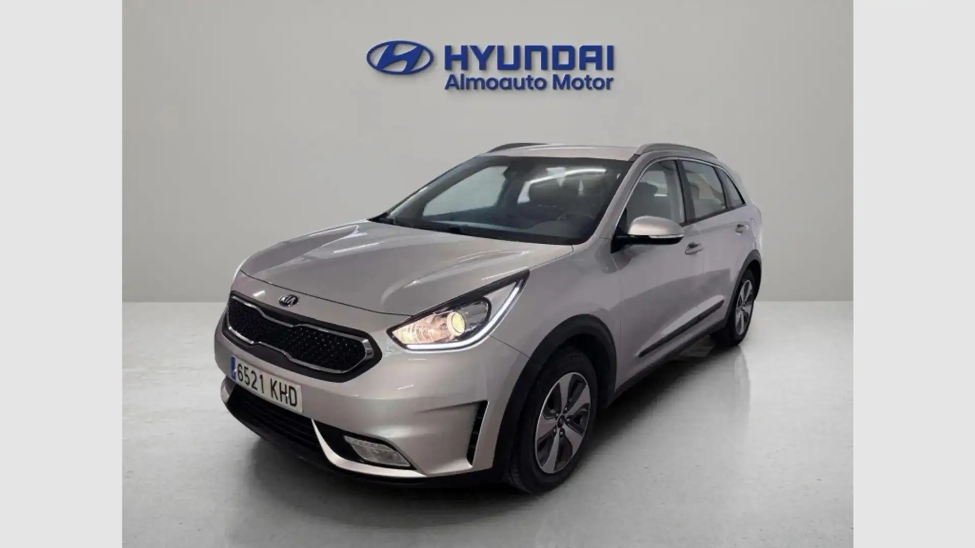 Kia Niro 1.6 HEV Drive Silver - 1
