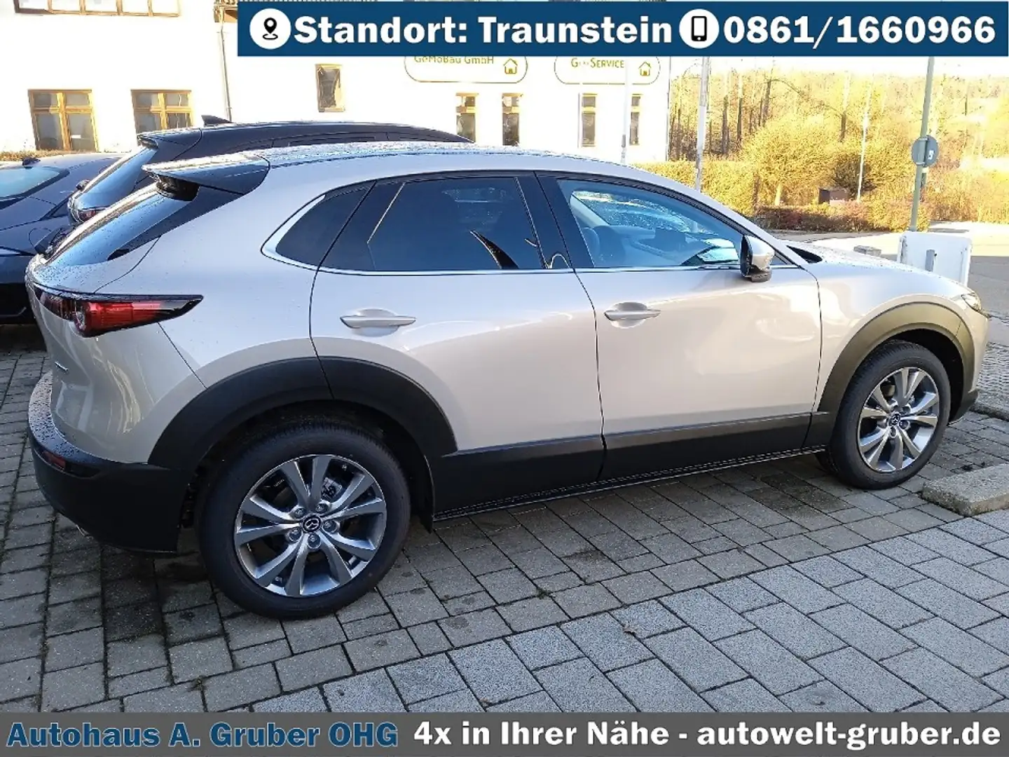 Mazda CX-30 e-SKYACTIV G Automatik Exclusive Silber - 2