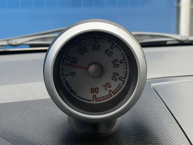 Opel Agila view 9