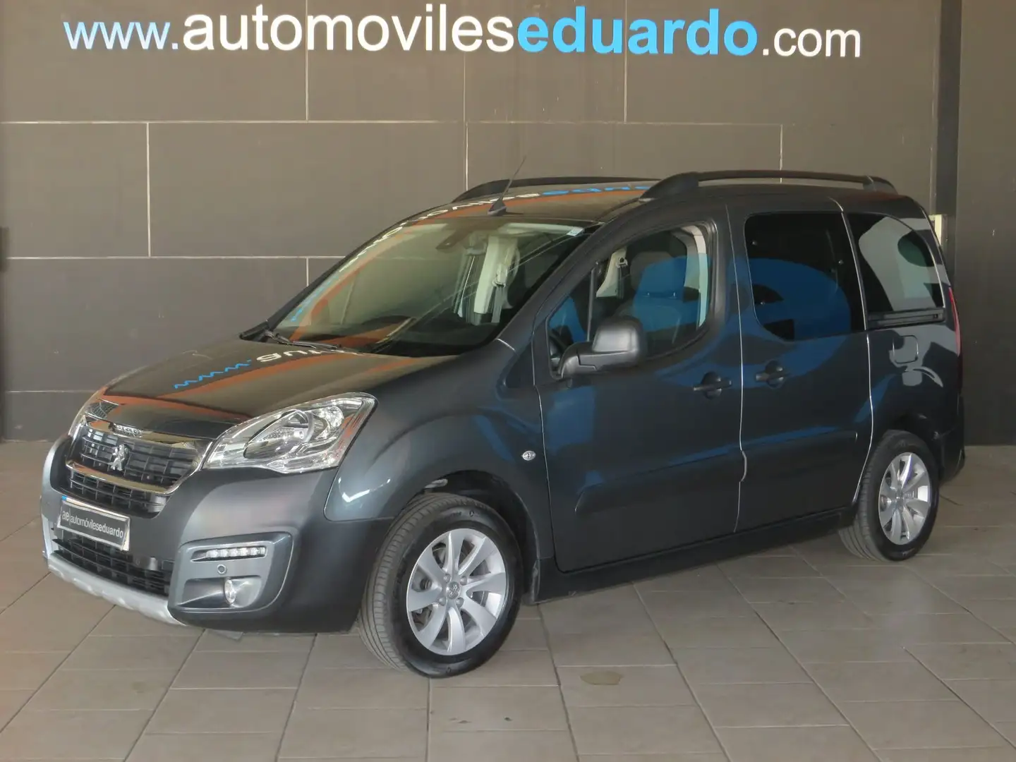 Peugeot Partner TEPEE Adventure Ed 1.2 PureTech 81KW - 1