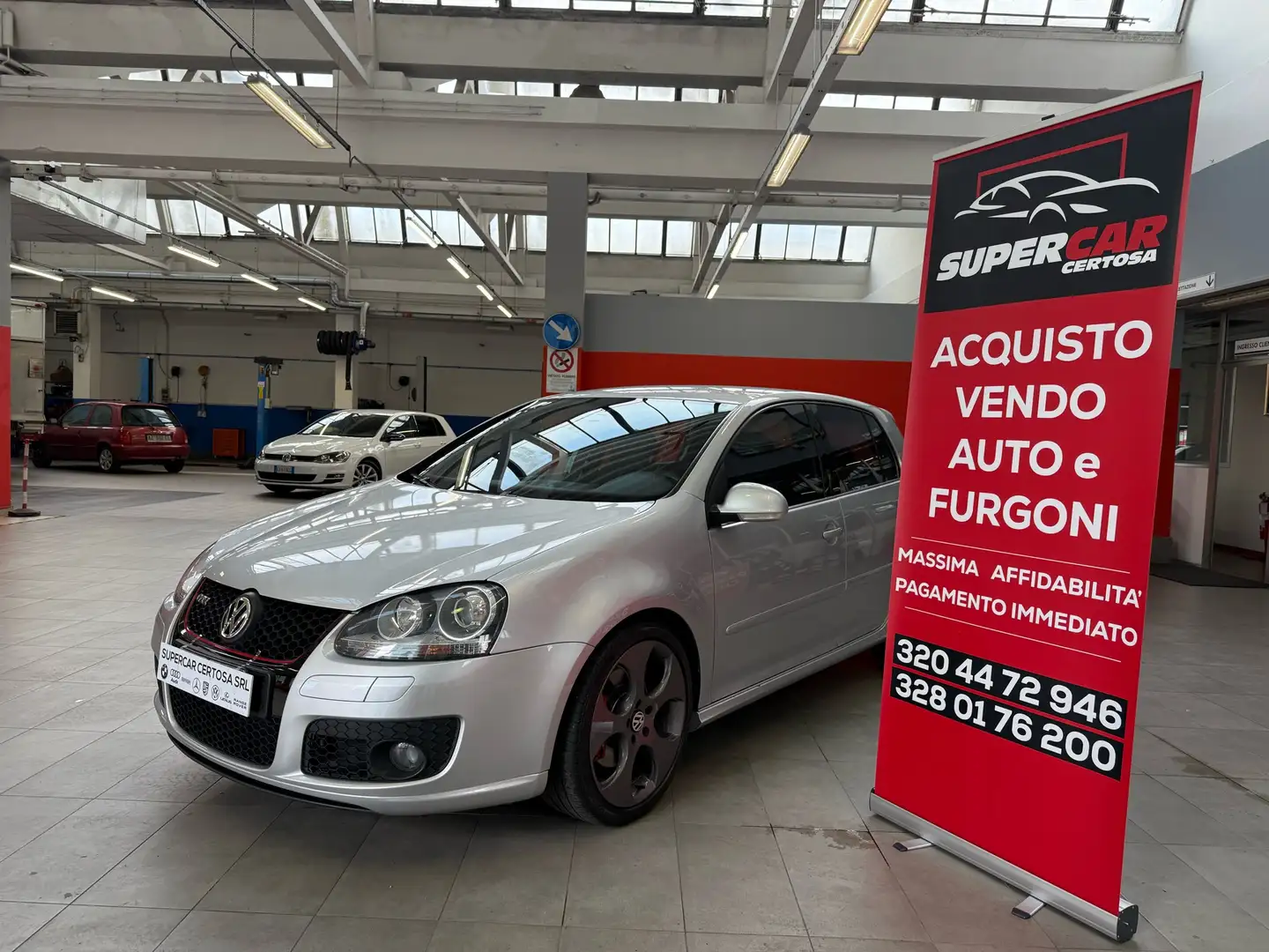 Volkswagen Golf GTI 5p 2.0 tfsi dsg Срібний - 1