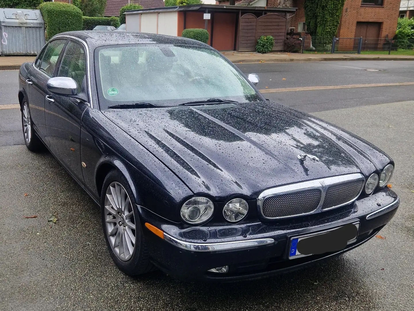 Jaguar XJ6 3.0 Executive Schwarz - 2