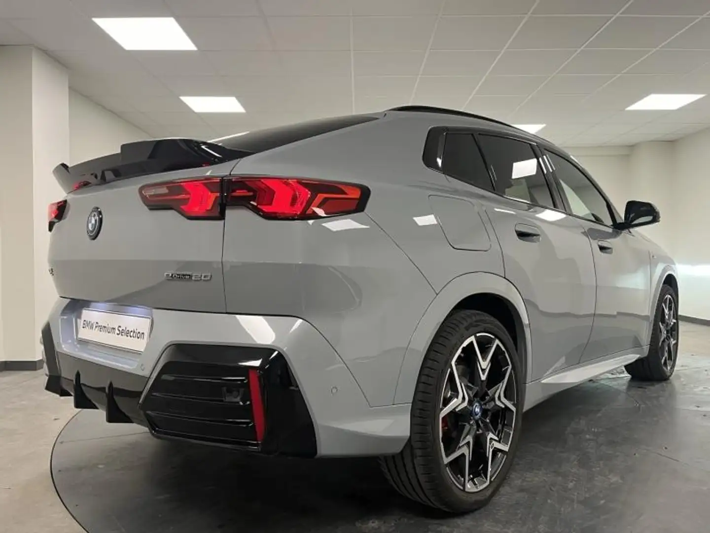 BMW X2 iX2 eDrive20 204ch M Sport Gris - 2