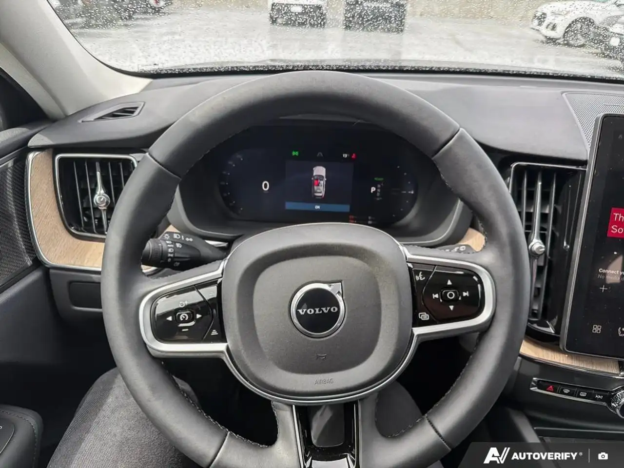 Volvo XC60 снимка Volvo XC60