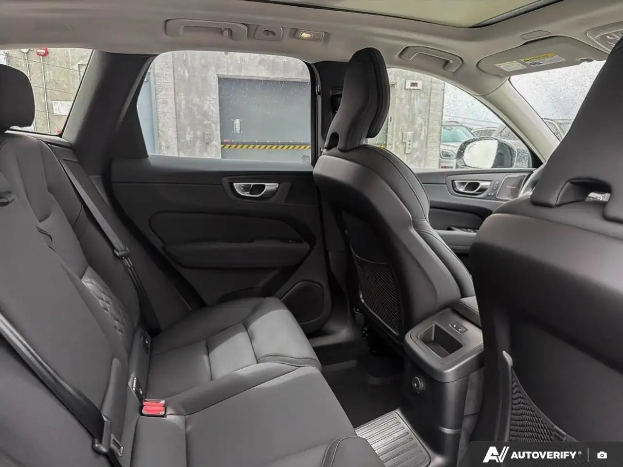 Volvo XC60 снимка Volvo XC60
