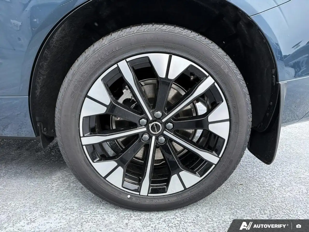 Volvo XC60 снимка Volvo XC60