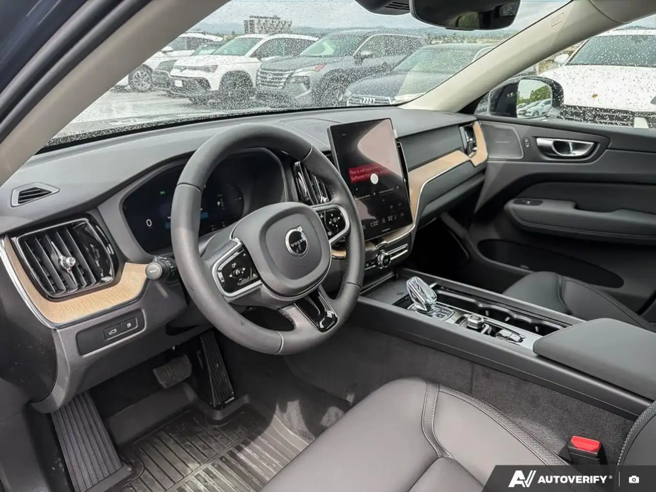 Volvo XC60 снимка Volvo XC60