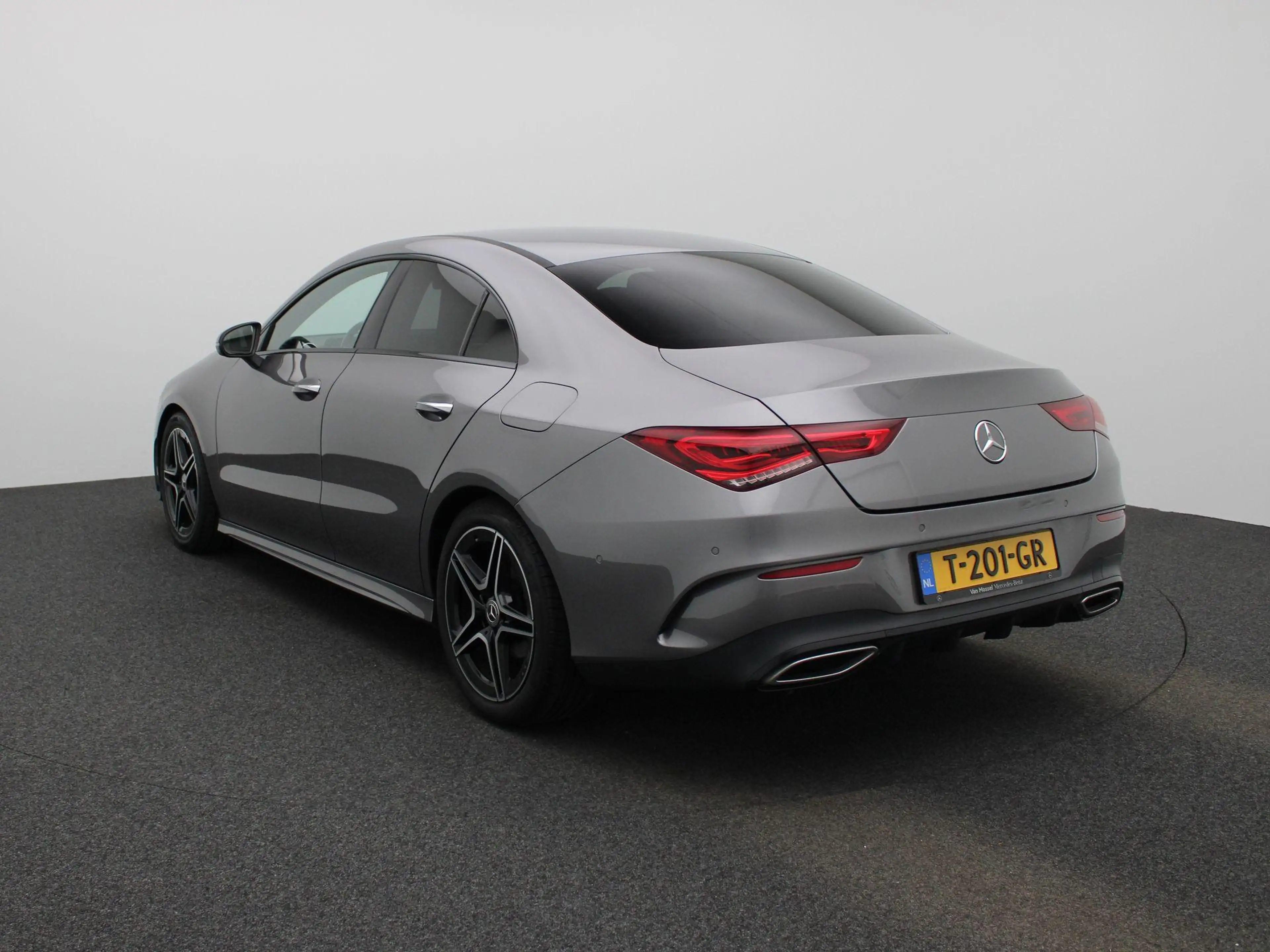 Mercedes-Benz CLA 180 AMG Line | ACHTERUITRIJCAMERA | TREKHAAK | SFEERVE — photo 2