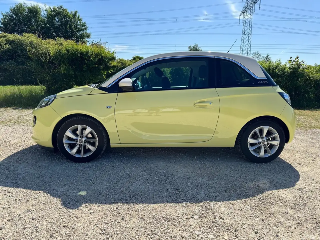 Opel Adam