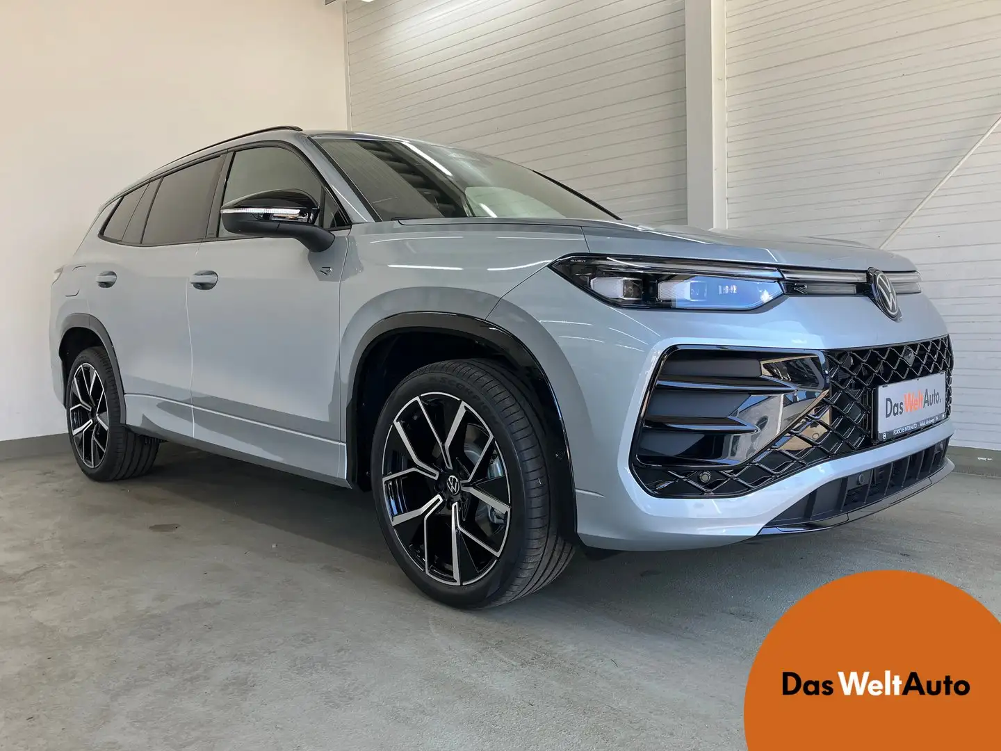 Volkswagen Tayron Sport eTSI DSG Silber - 1