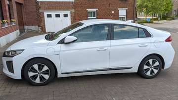 Ioniq PHEV 1.6 GDi Premium DCT (EU6d-TEMP)