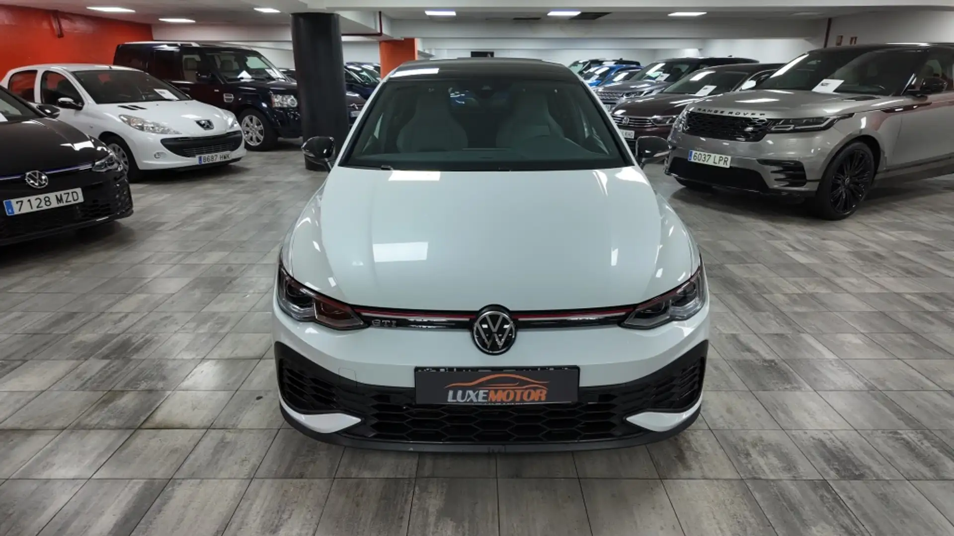 Volkswagen Golf GTI 2.0 TSI Clubsport DSG 221kW Weiß - 2