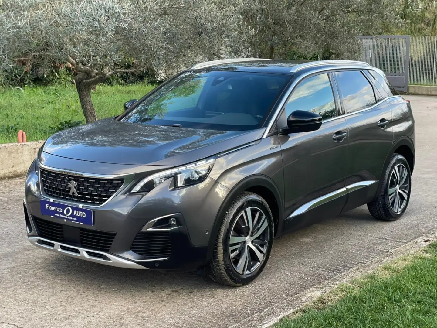 Peugeot 3008 1.2 130CV GT Line -TUA SENZA VINCOLI- Grigio - 2