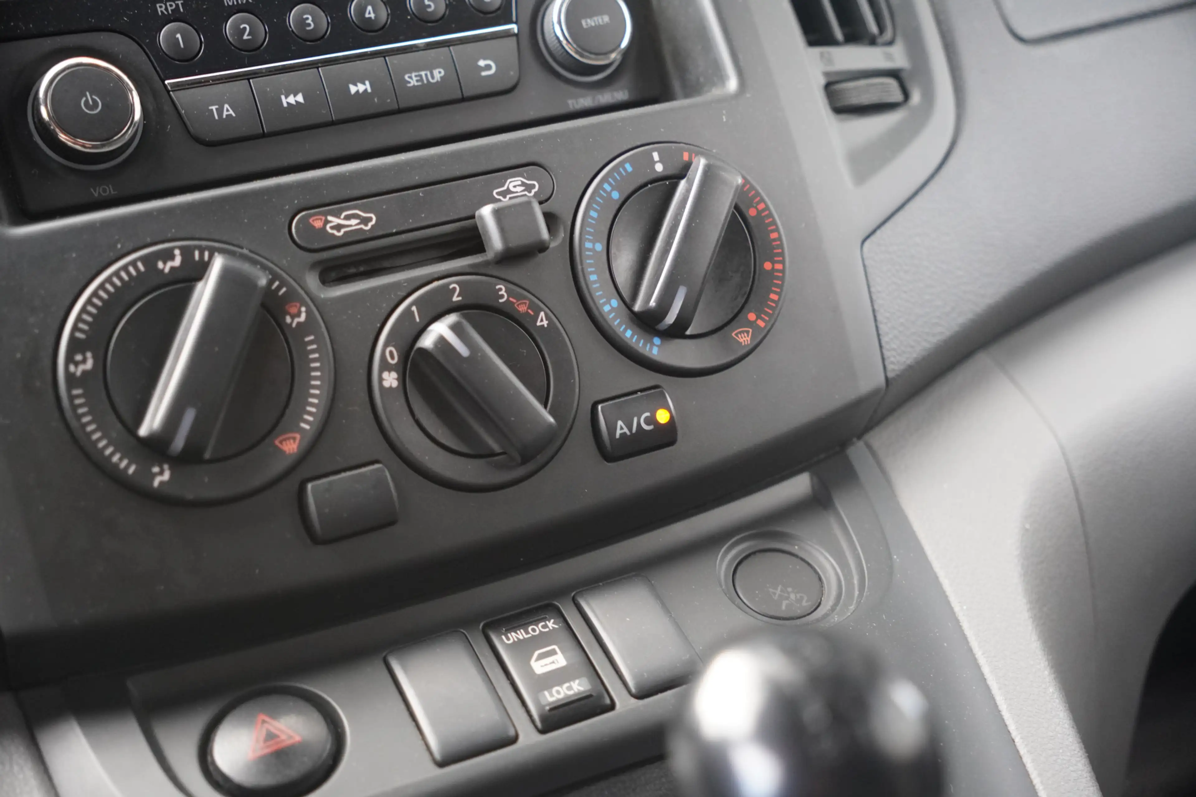 Nissan NV200 1.6 Benzine, AIRCO, CAMERA, INCL. BTW — photo 9
