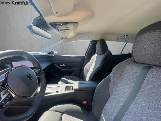 Peugeot 408 view 9
