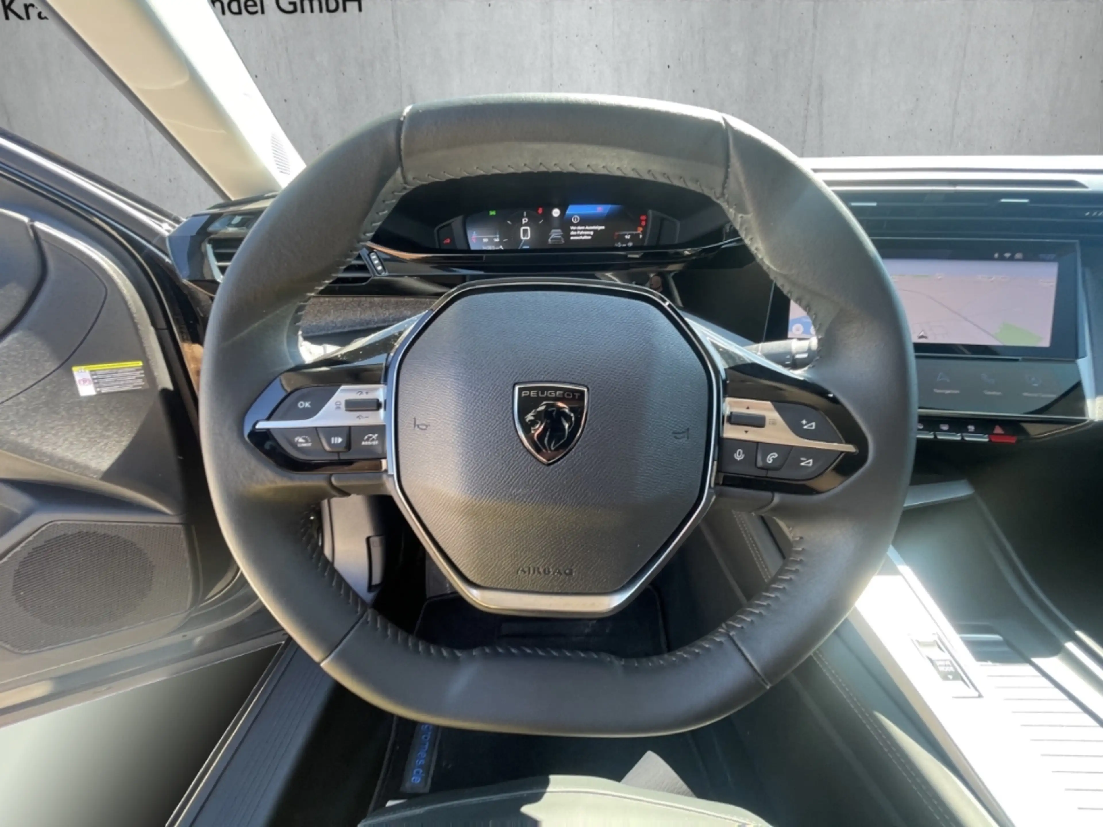 Peugeot 408 Allure PureTech 130 EAT8 AHK-abnehmbar Navi Memory — photo 10