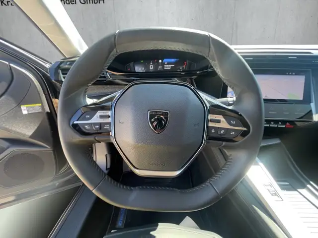 Peugeot 408 view 10