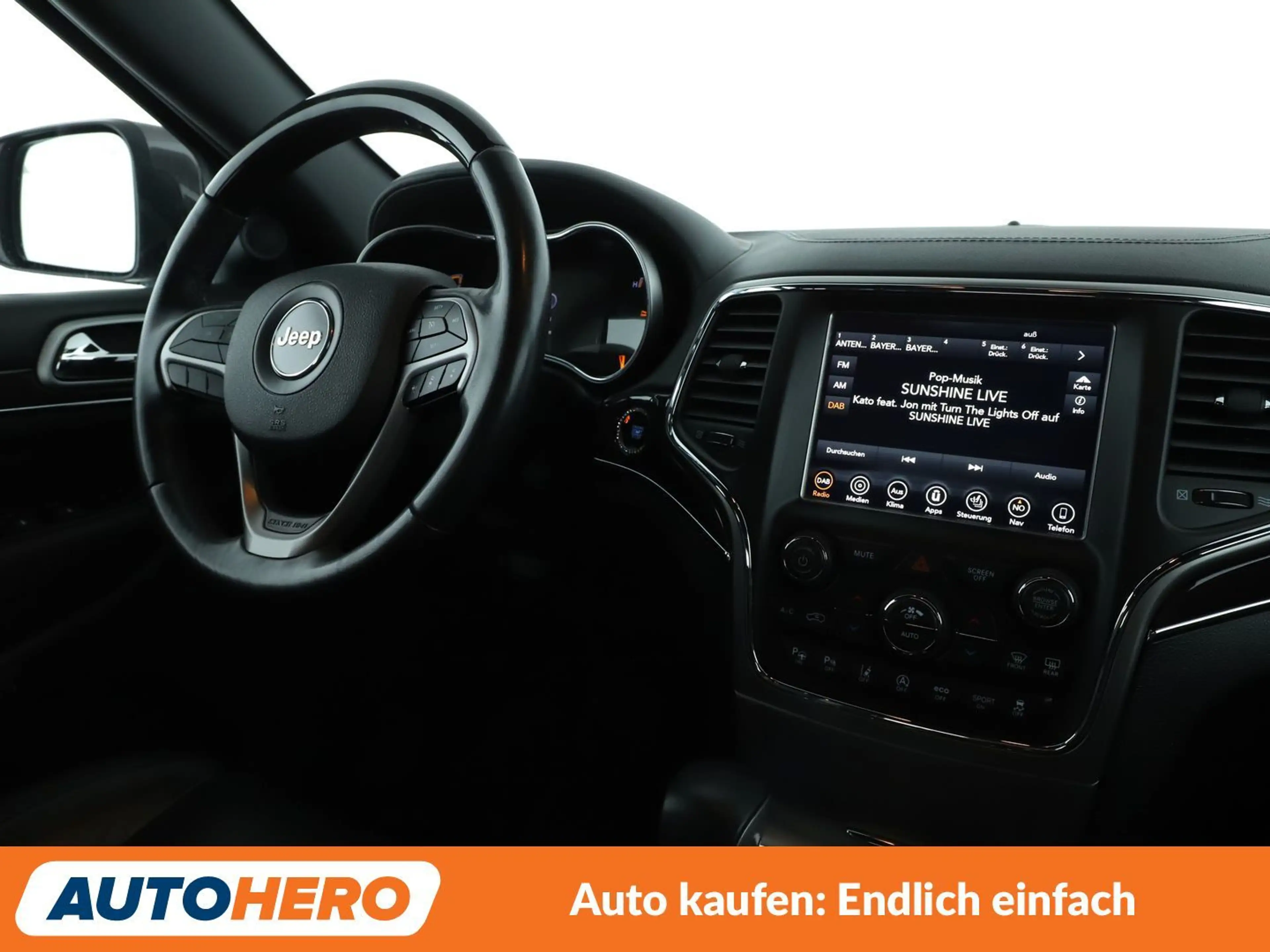 Jeep Grand Cherokee 3.0 CRD Overland Aut.*XENON*PLA* — photo 13