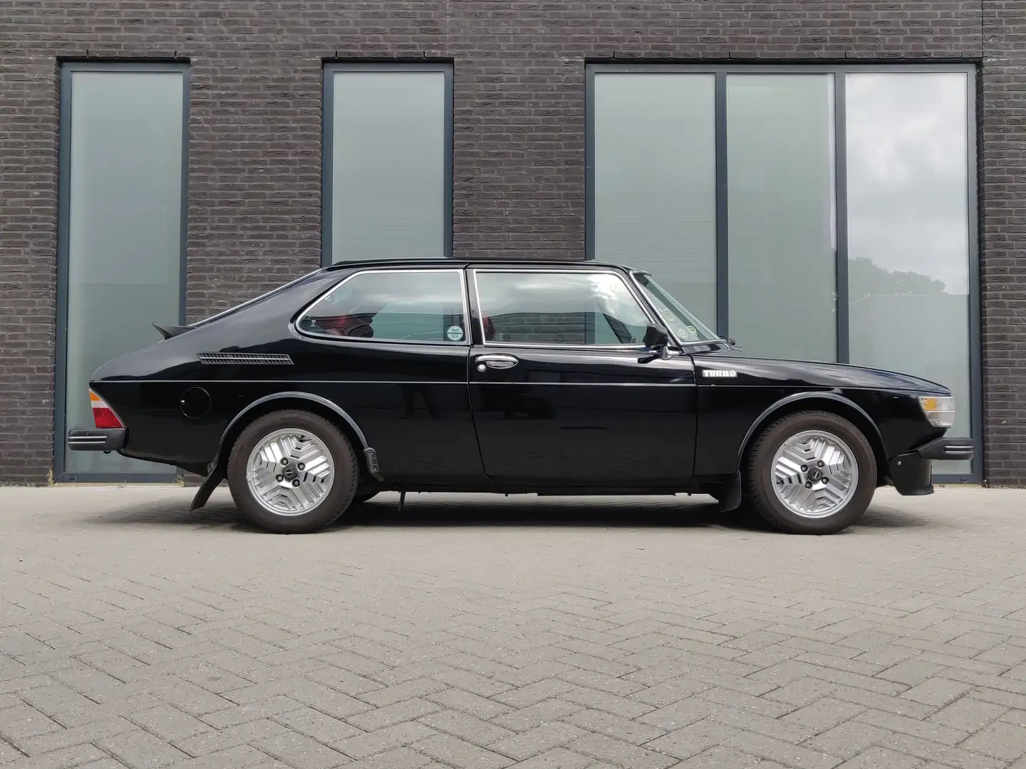 Saab 99 99 2.0 Turbo CombiCoupé - 1