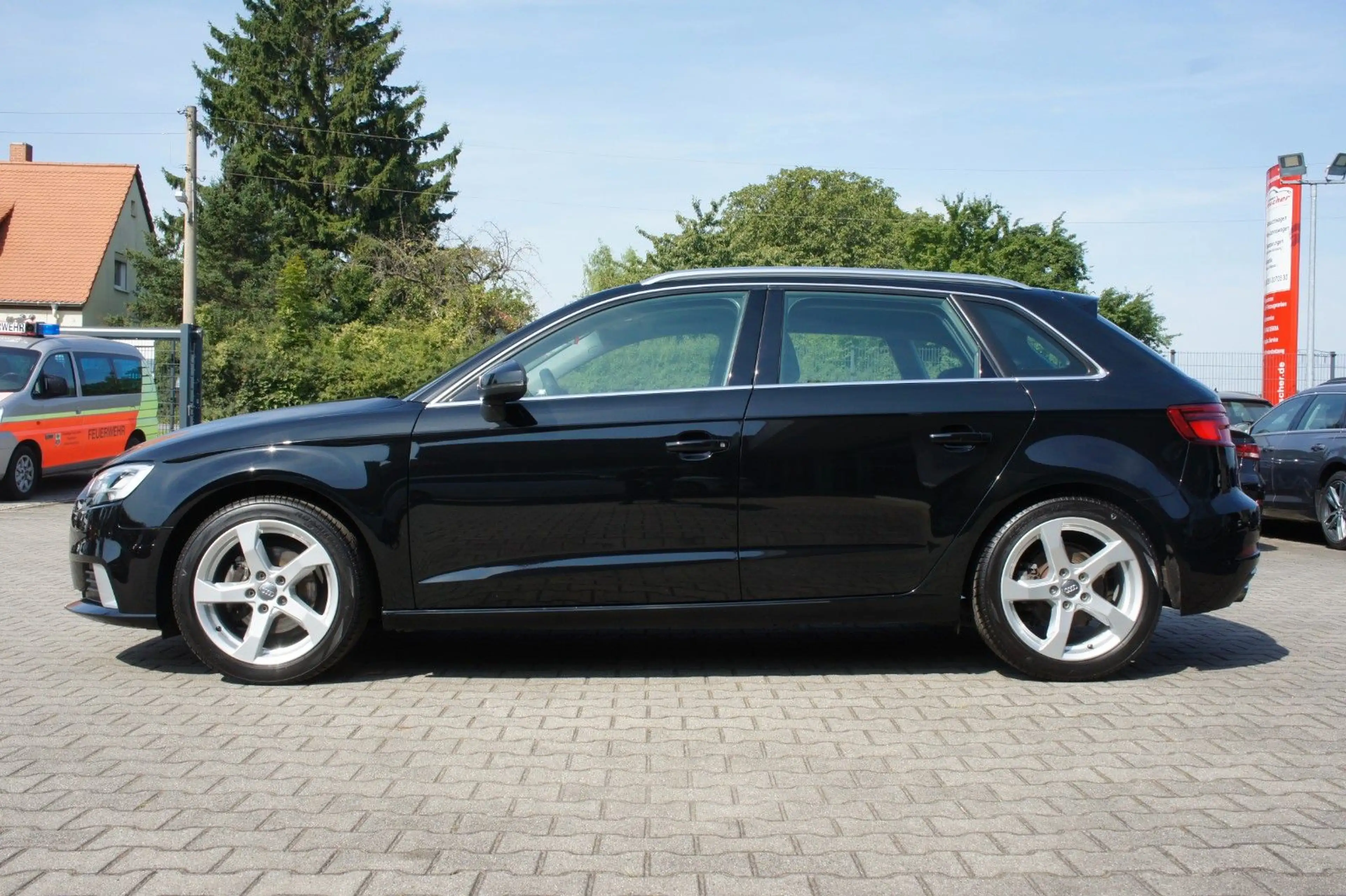 Audi A3 Sportback 1.4 TFSI sport *LED*NAVI*CARPLAY* — photo 5