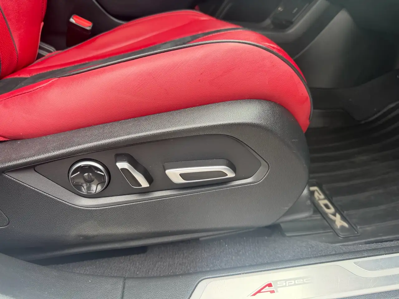 Acura RDX снимка Acura RDX