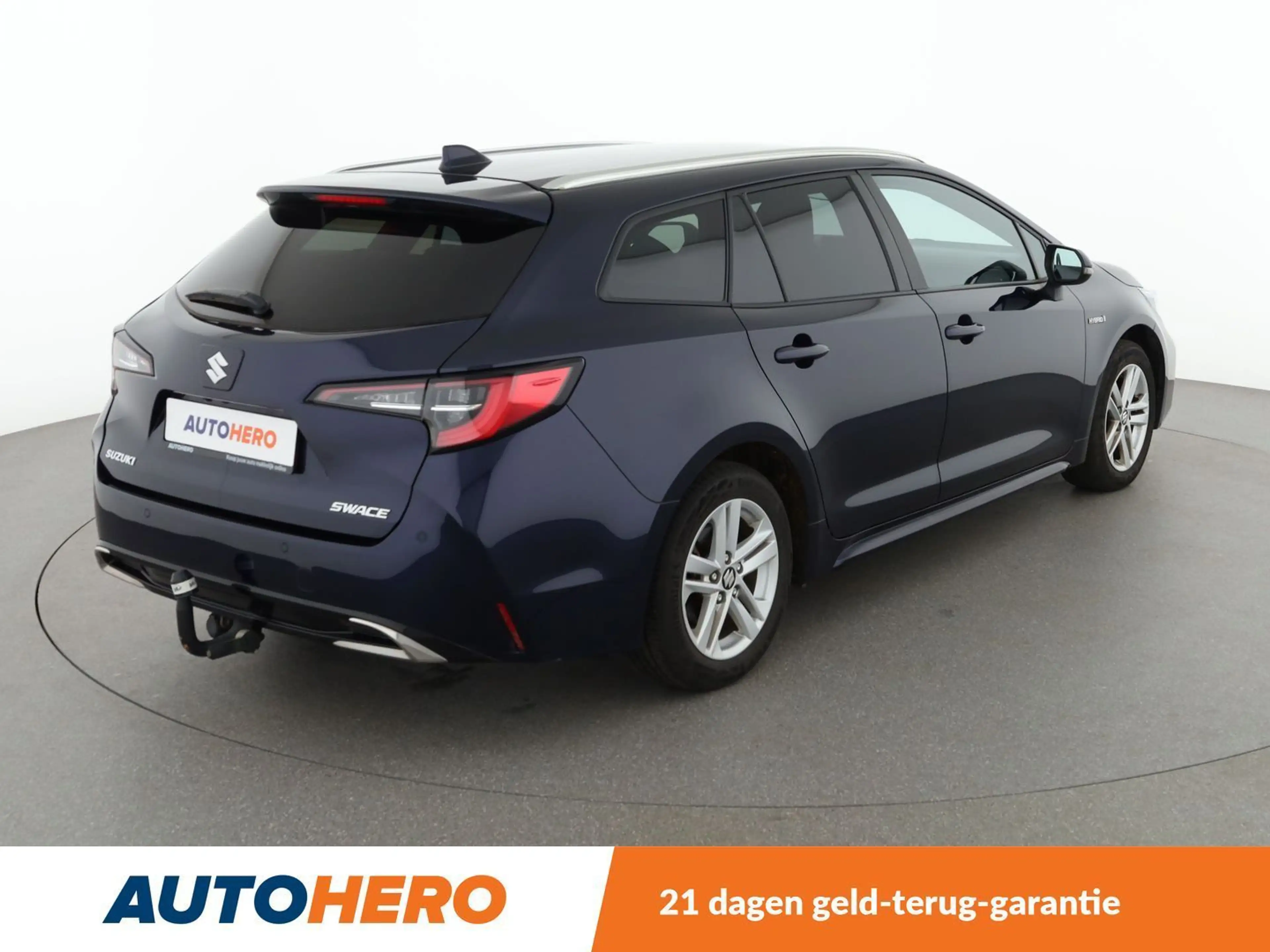 Suzuki Swace 1.8 Hybrid Comfort+ — photo 6