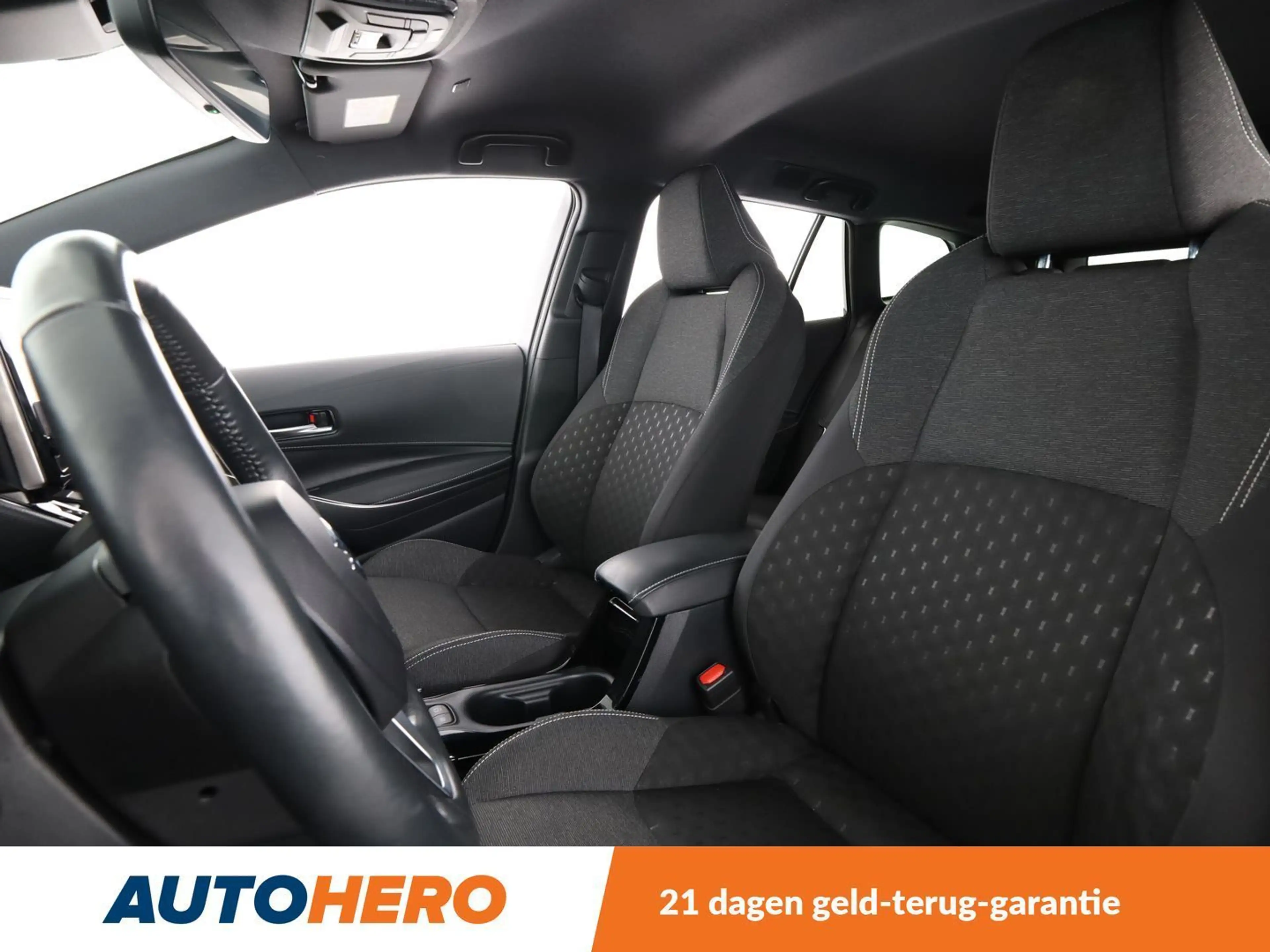 Suzuki Swace 1.8 Hybrid Comfort+ — photo 10